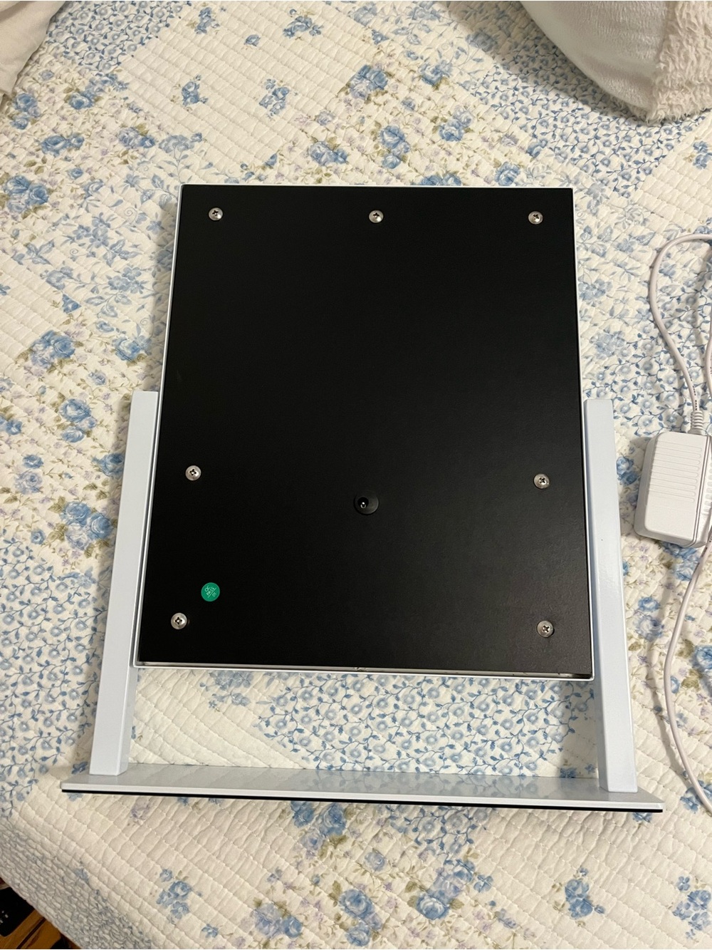 LED light up mirror - Picture 3 of 3